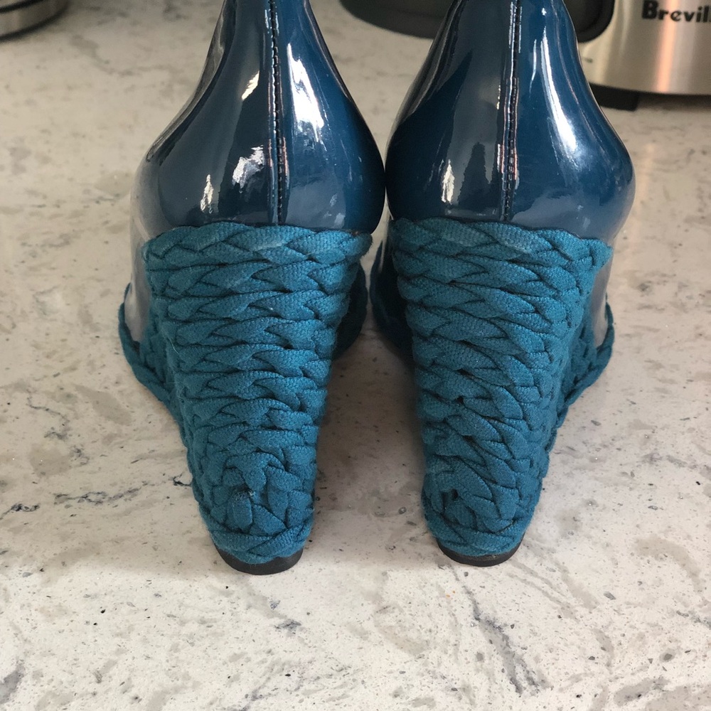 YSL wedges size 39, runs small. - Picture 3 of 5